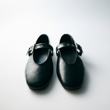 1:1 – Black Front View