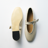1:1 – Cream Sole & Top