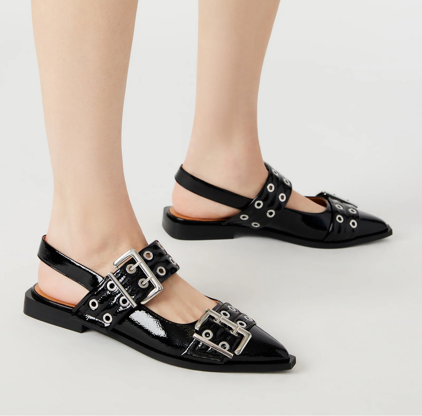 GRAYA BLACK PATENT