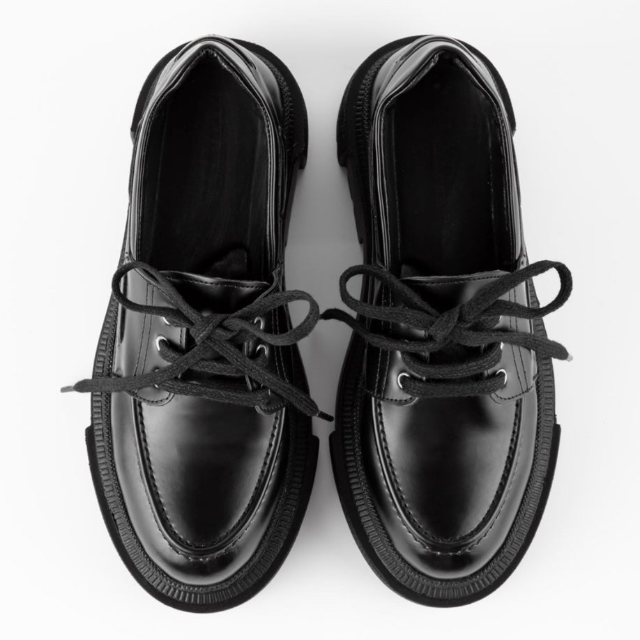 Stevvi platform lace up shoes