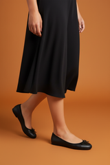 Black ballet flats - model walking