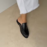 Black mule loafer - side close-up 1:1