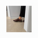 Brown sneaker - walking side view 1:1